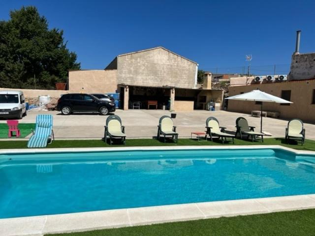 Villa Rural Con Amplia Piscina Campillo de Altobuey Extérieur photo
