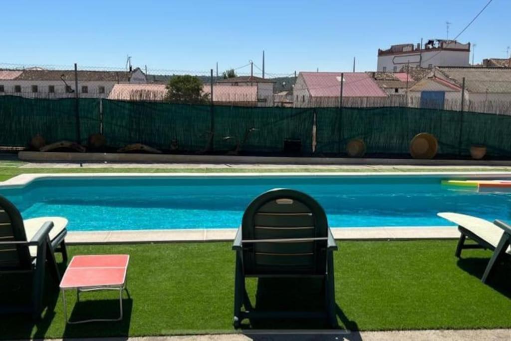 Villa Rural Con Amplia Piscina Campillo de Altobuey Extérieur photo