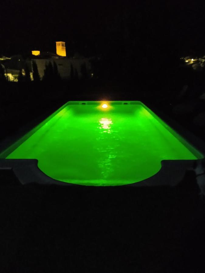 Villa Rural Con Amplia Piscina Campillo de Altobuey Extérieur photo